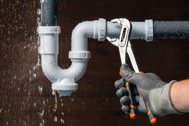 Professional Emergency Plumber technician working in Ocean Bluff, MA